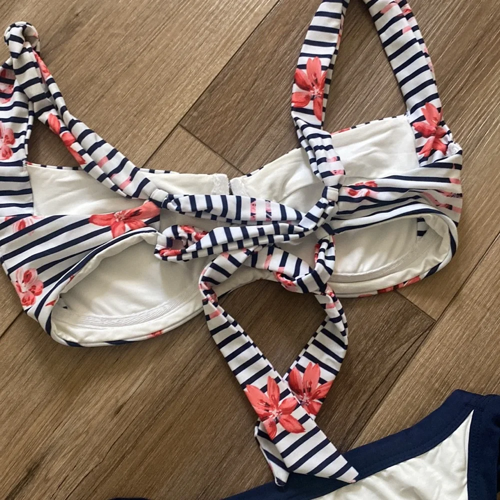 L*space camellia navy white striped floral bikini top and bottoms medium
